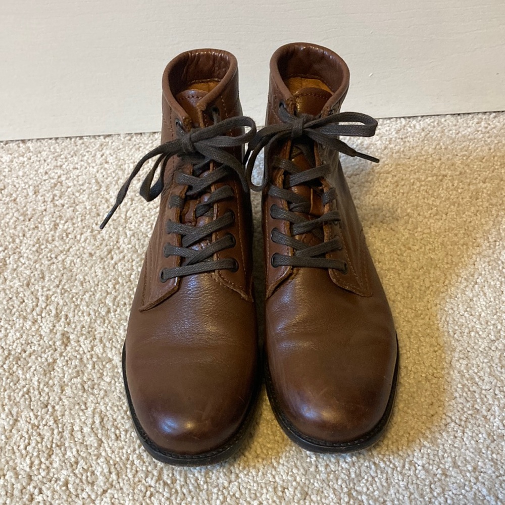 Frye Boots Tan Leather Ankle Booties Short Tie Up Boots